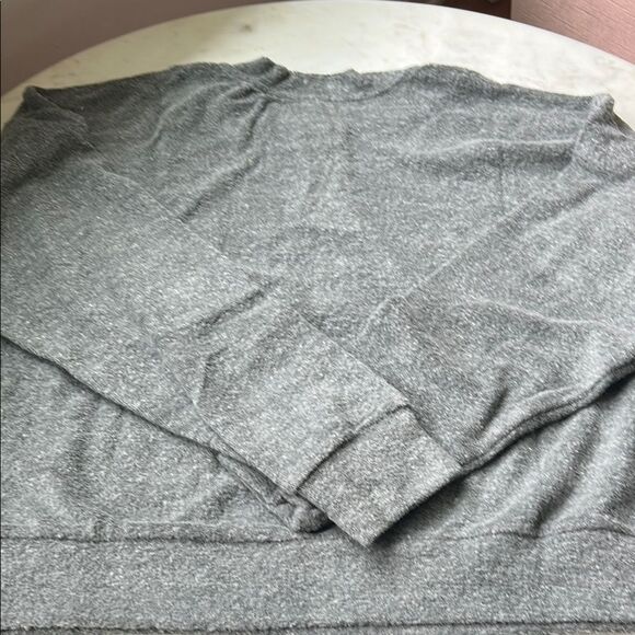 New DONNI. Terry Henley heather grey sweatshirt  Large - Picture 5 of 5